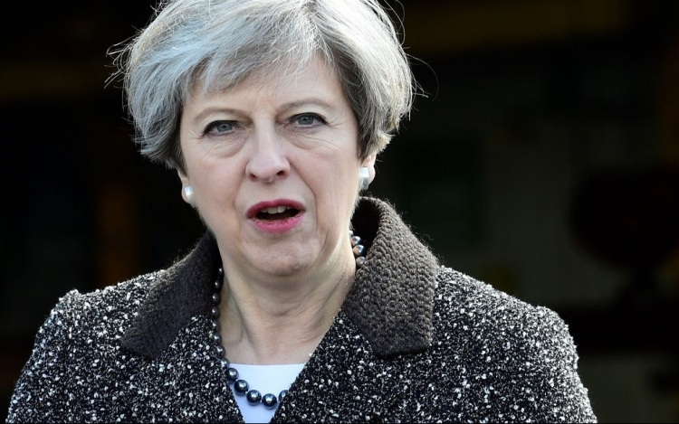 Bizalmi szavazást kezdeményezett Theresa May ellen a Konzervatív Párt