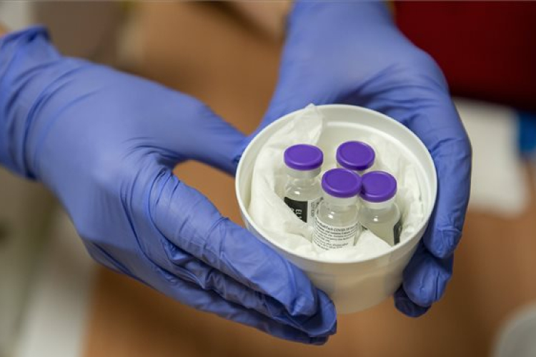 Orbán: a második hullámot megfékeztük