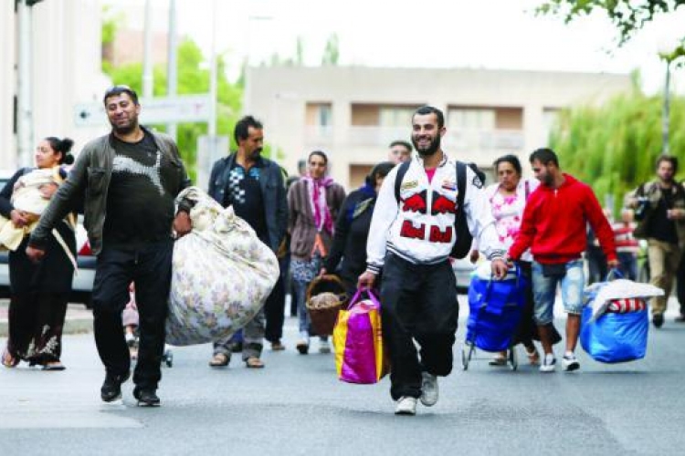 Befejeződött az egyik legnagyobb franciaországi illegális cigánytelep felszámolása